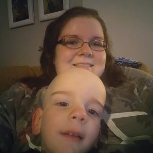 Meet your Posher, Naomi